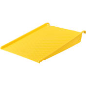Global Industrial Polyethylene Spill Containment Platform Ramp, 1500 Lb. Capacity