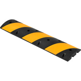 Global Industrial Portable Rubber Speed Bump, 48"L, Black W/ Yellow Stripes