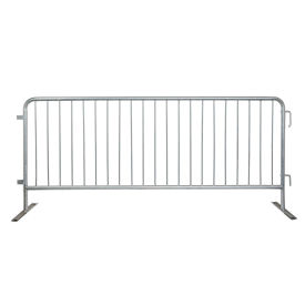 Global Industrial Steel Crowd Control Barrier, Flat Feet, 8-1/2'L x 43"H, Galvanized